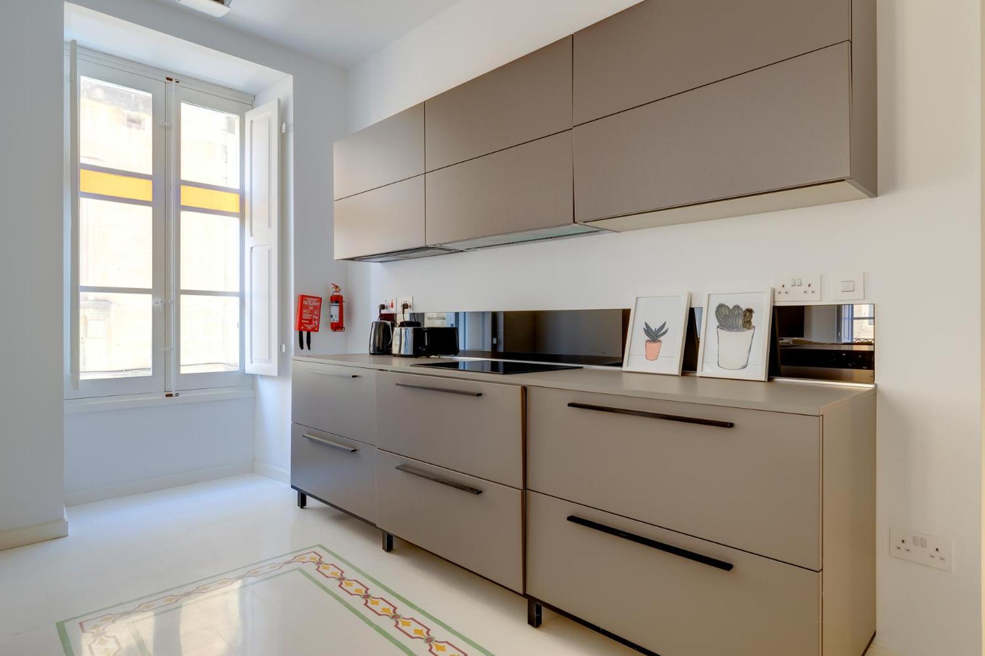 Immerse In Luxury Valletta's Historic Heart * La Valeta