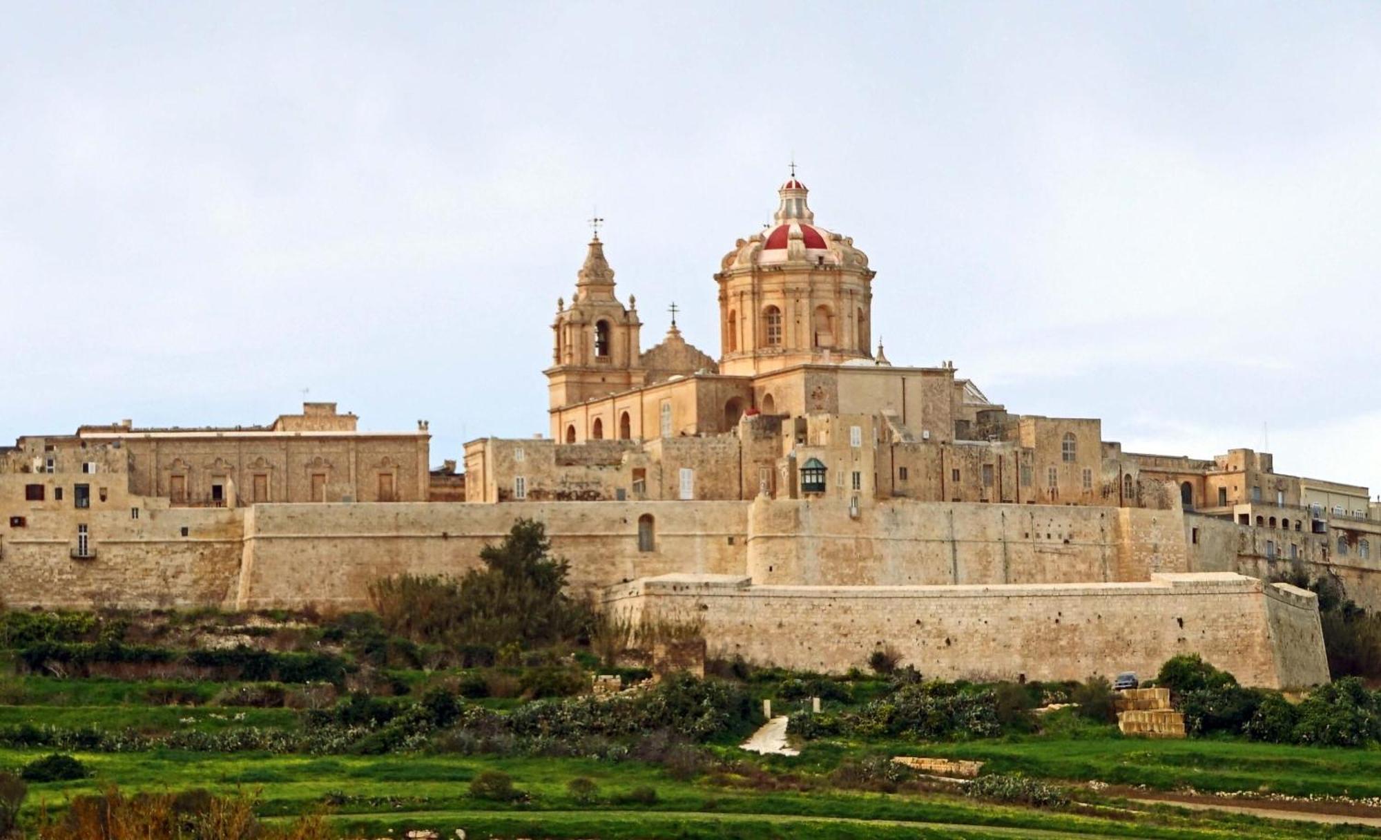 Apartamento Immerse In Luxury Valletta's Historic Heart
